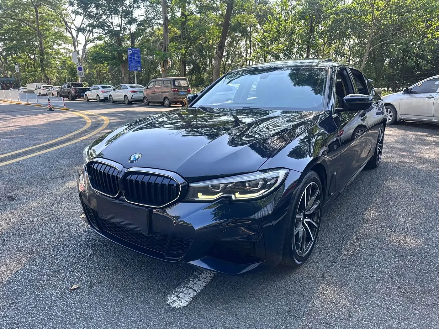 BMW 3 Series 2020 — Photo 1/11