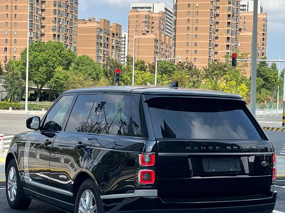 Land Rover Range Rover 2019 — Şəkil 7/15