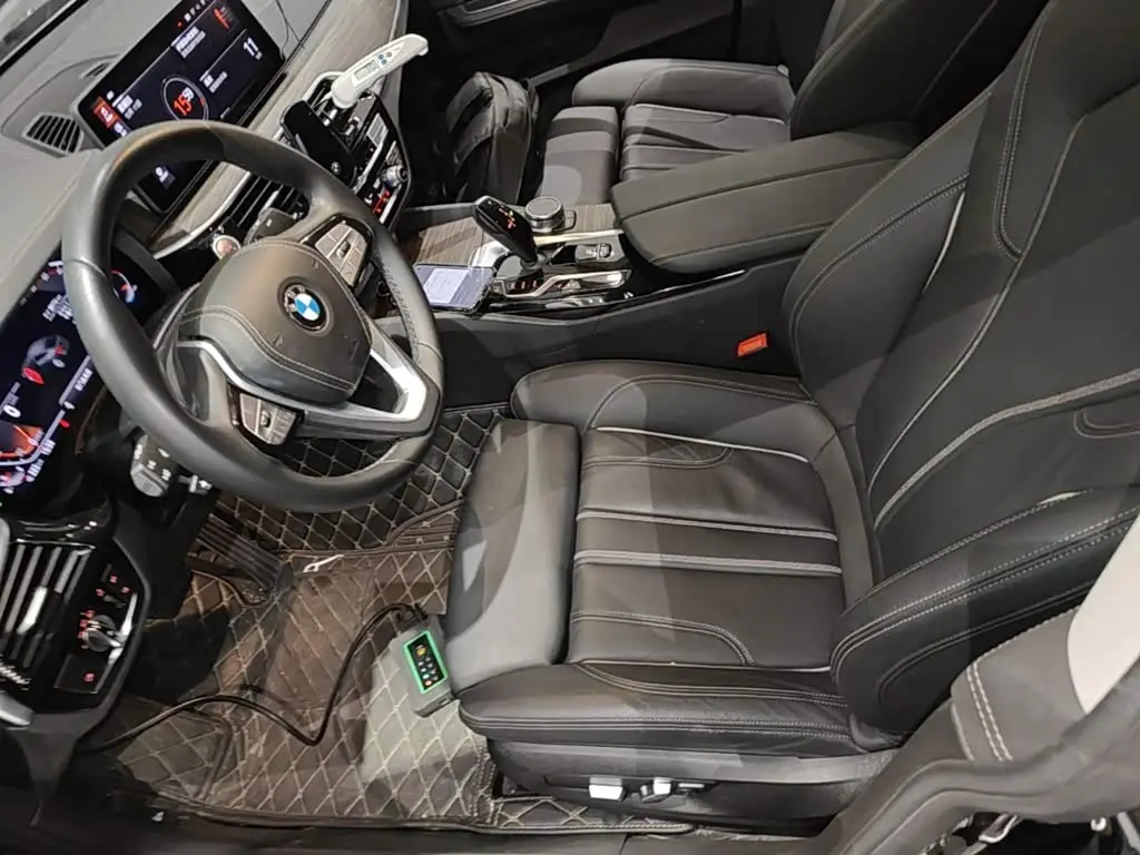 BMW 6 Series GT 2023 — Фото 15/20