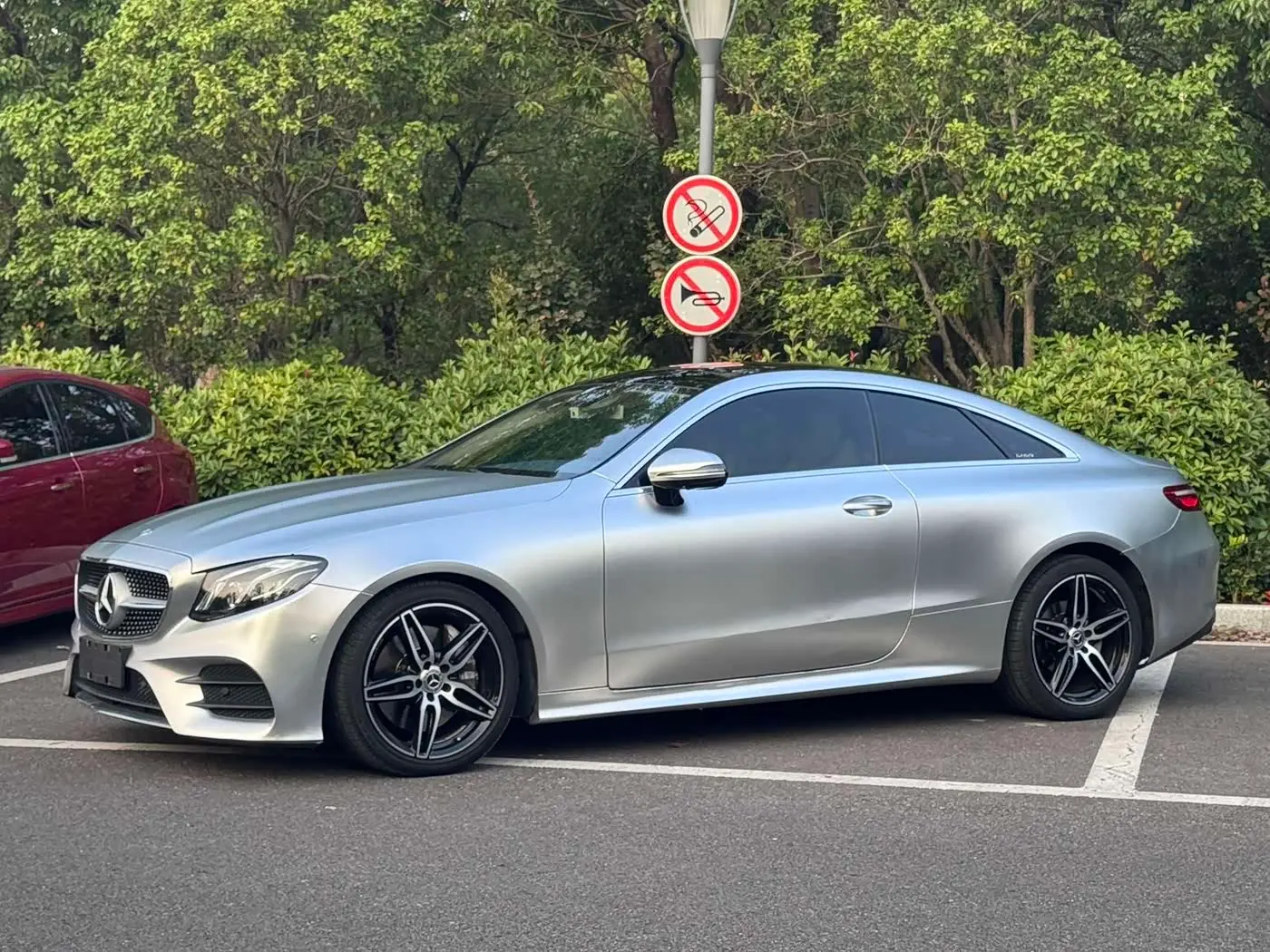 Mercedes-Benz E-Class 2019 — Фото 1/15