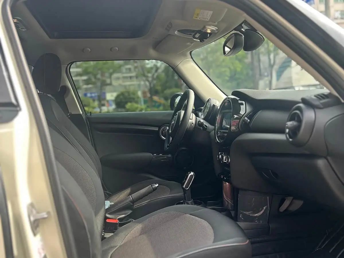 MINI MINI 2021 — Şəkil 6/13