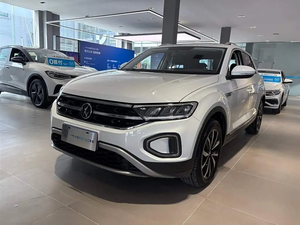 Volkswagen T-ROC, 2024