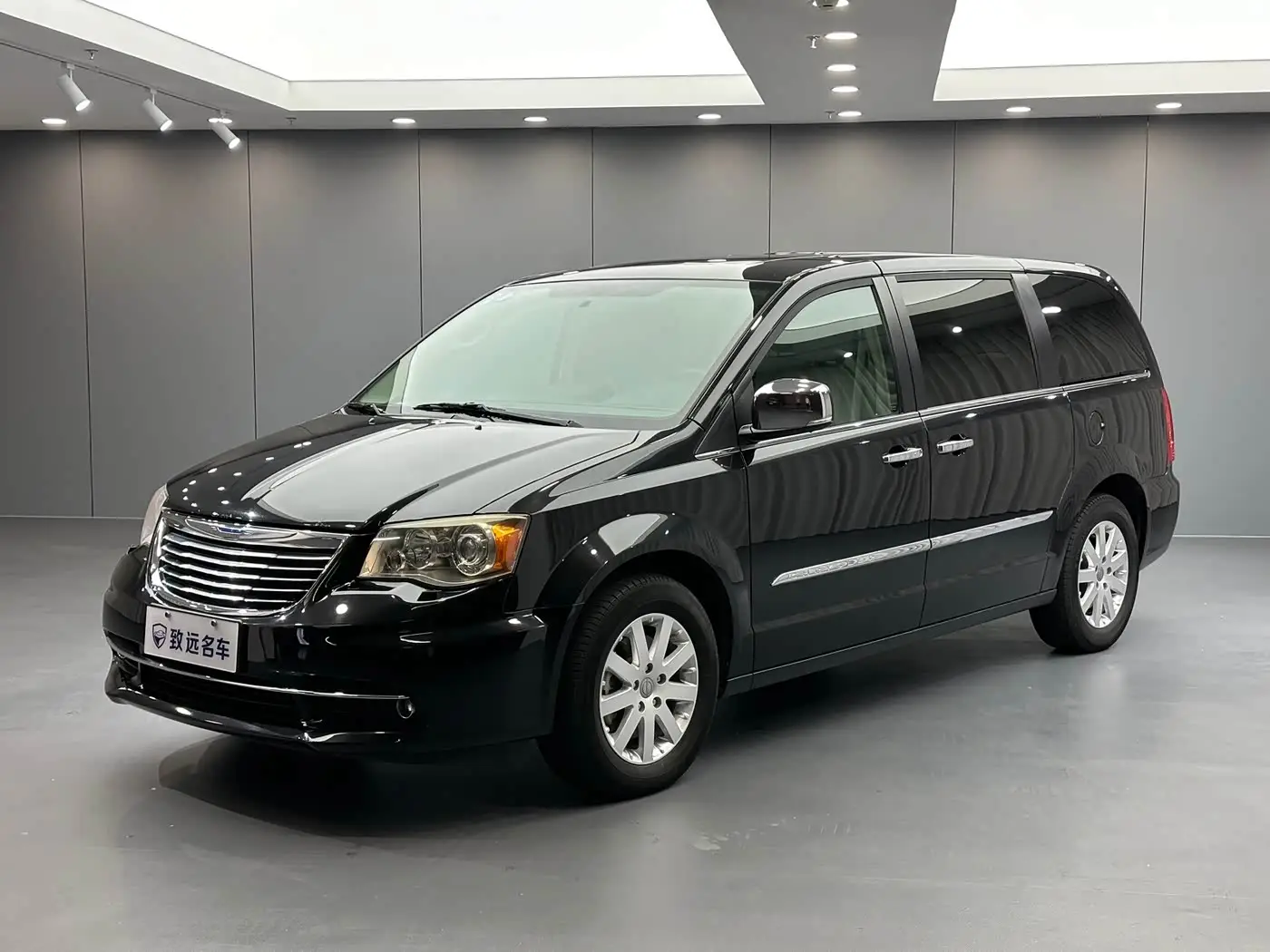 Chrysler Grand Voyager, 2016