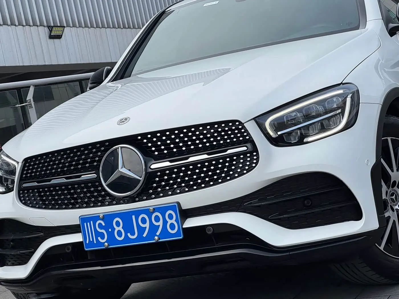 Mercedes-Benz GLC Coupe 2023 — Photo 2/20
