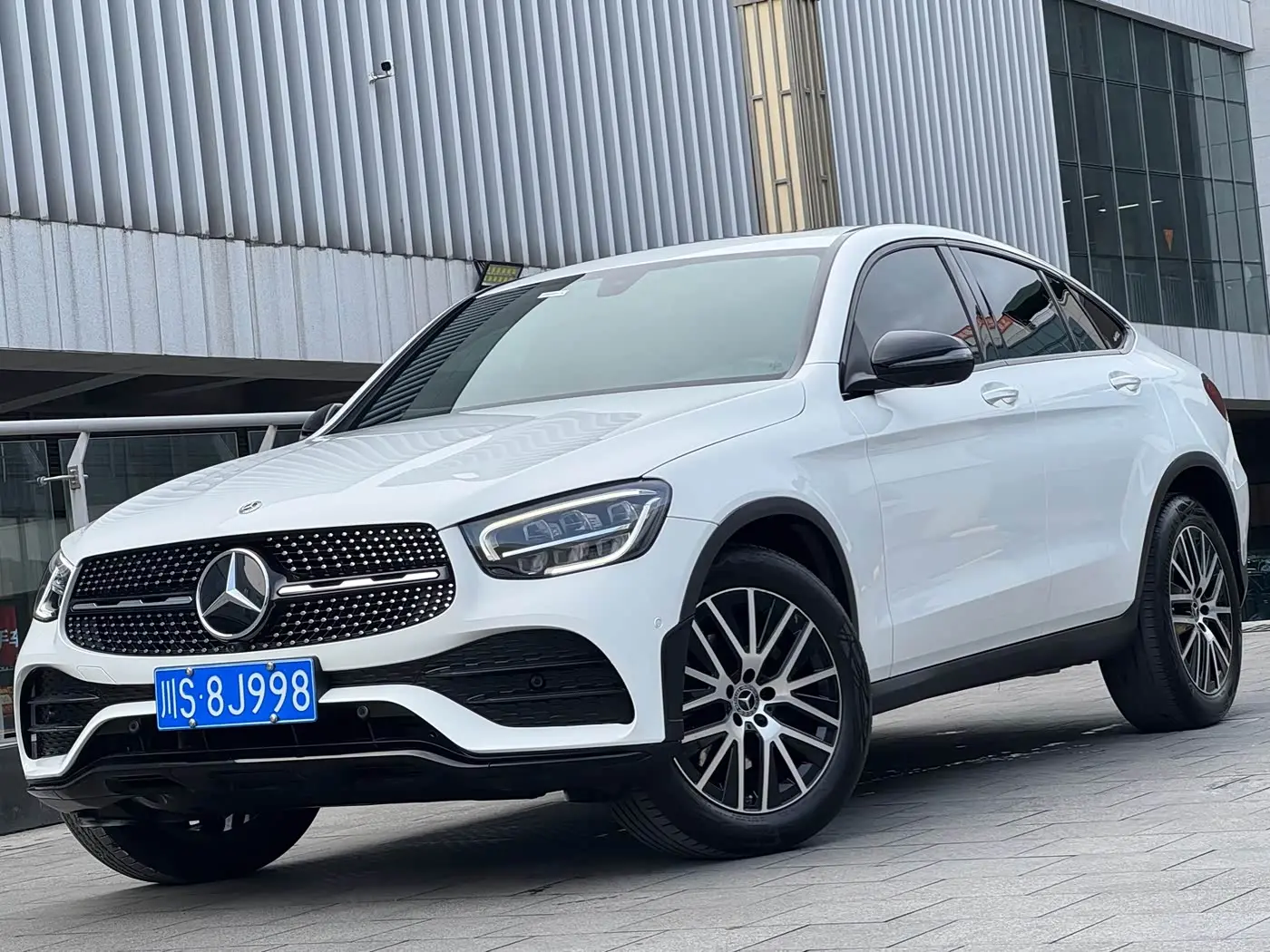 Mercedes-Benz GLC Coupe 2023 — Photo 1/20