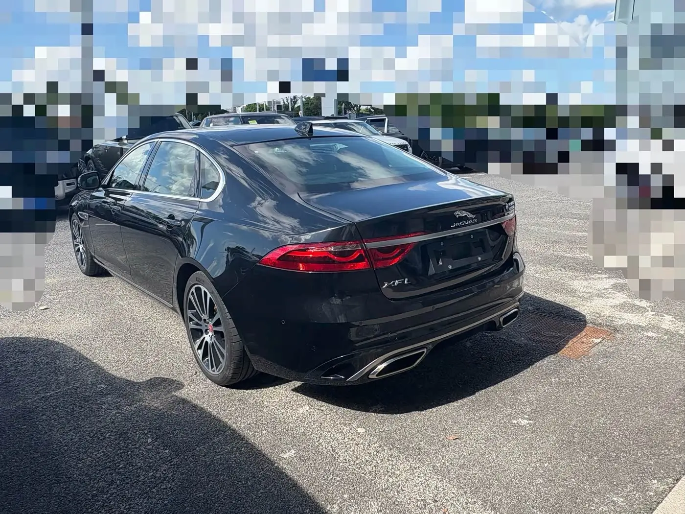 Jaguar XFL 2025 — Photo 4/9