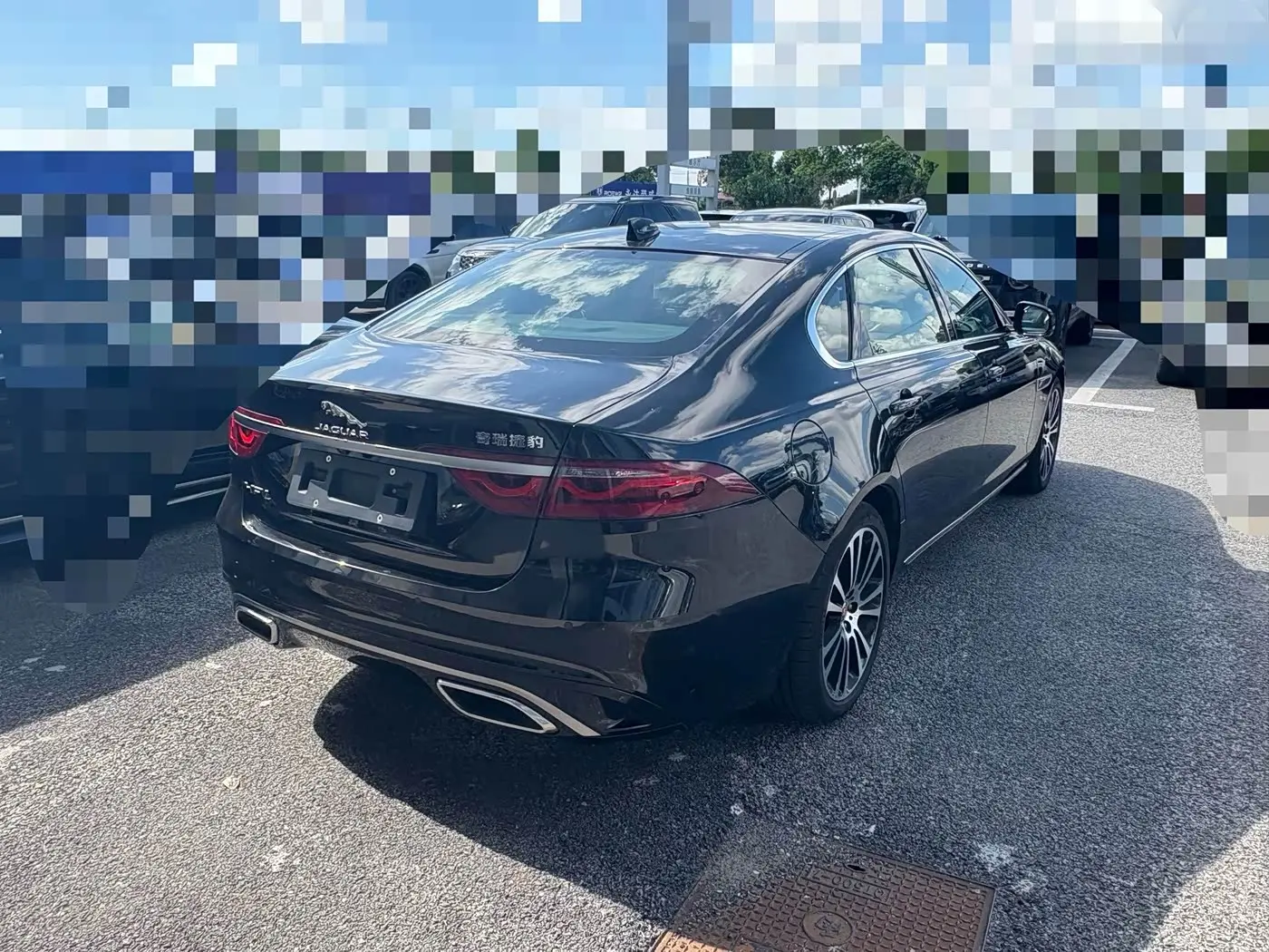 Jaguar XFL 2025 — Photo 6/9