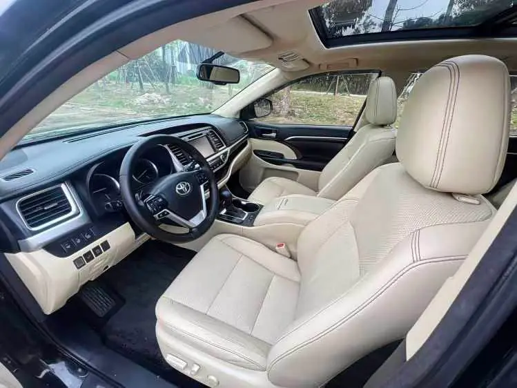 Toyota Highlander 2016 — Фото 8/15