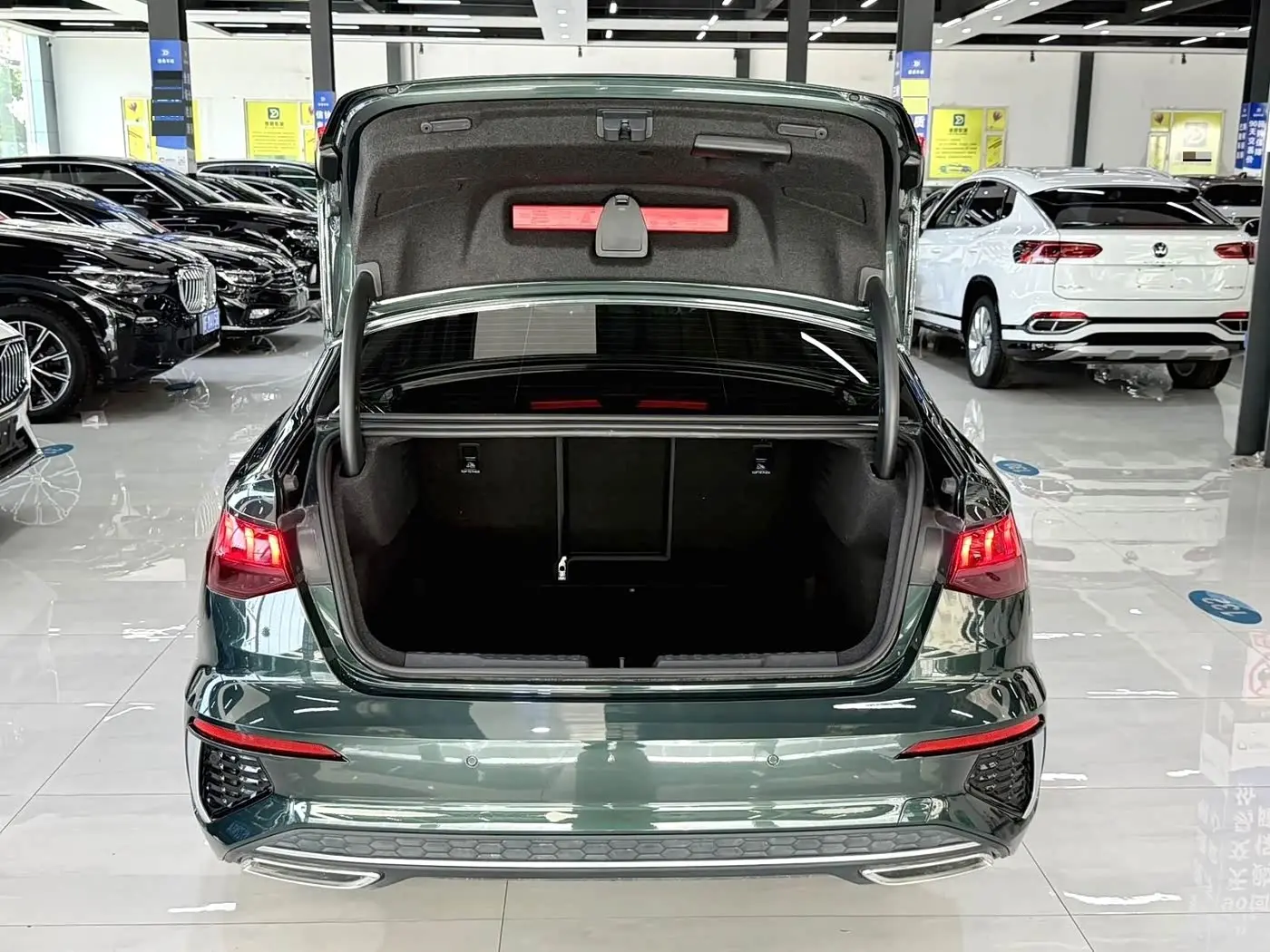 Audi A3 2023 — Photo 12/14