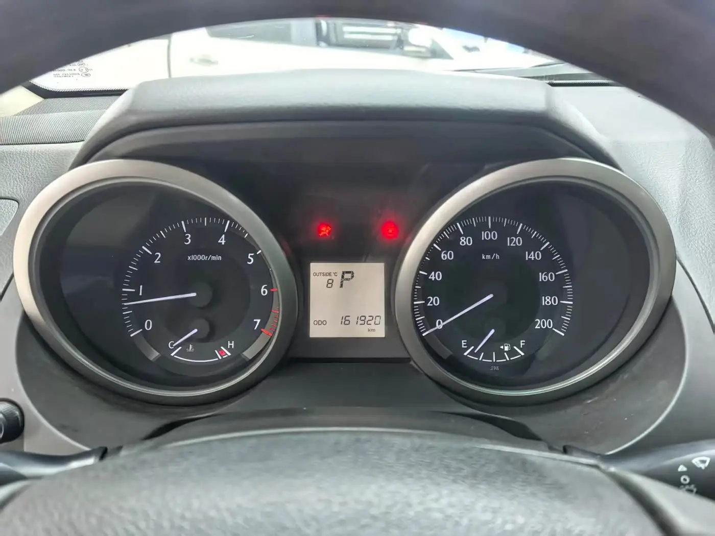 Toyota Prado 2012 — Photo 10/16