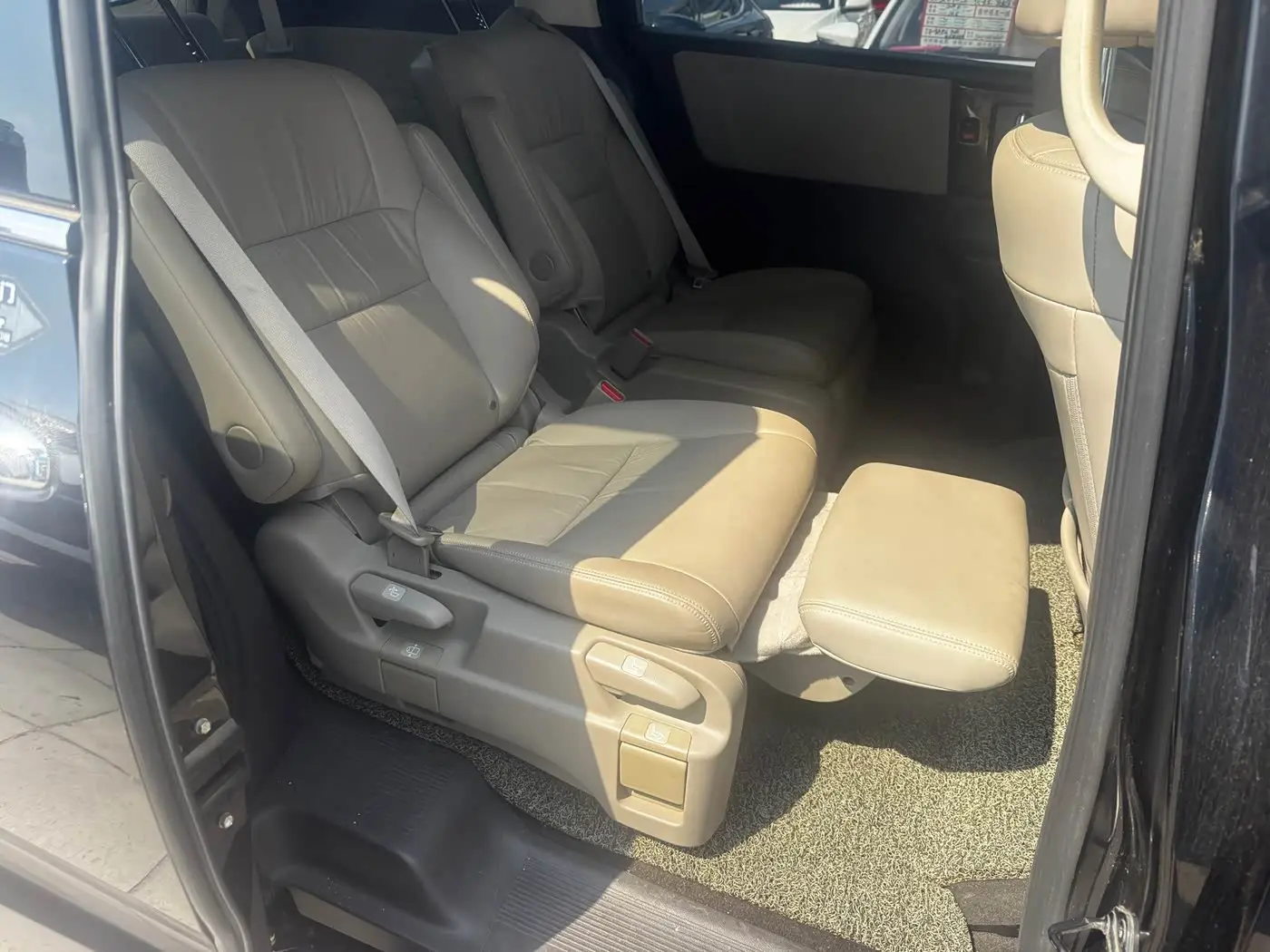 Honda Odyssey 2017 — Şəkil 8/19