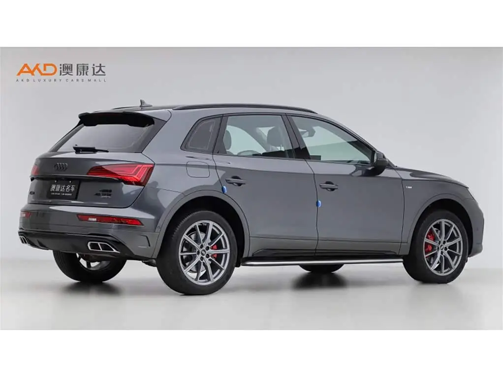 Audi Q5L 2023 — Фото 3/10