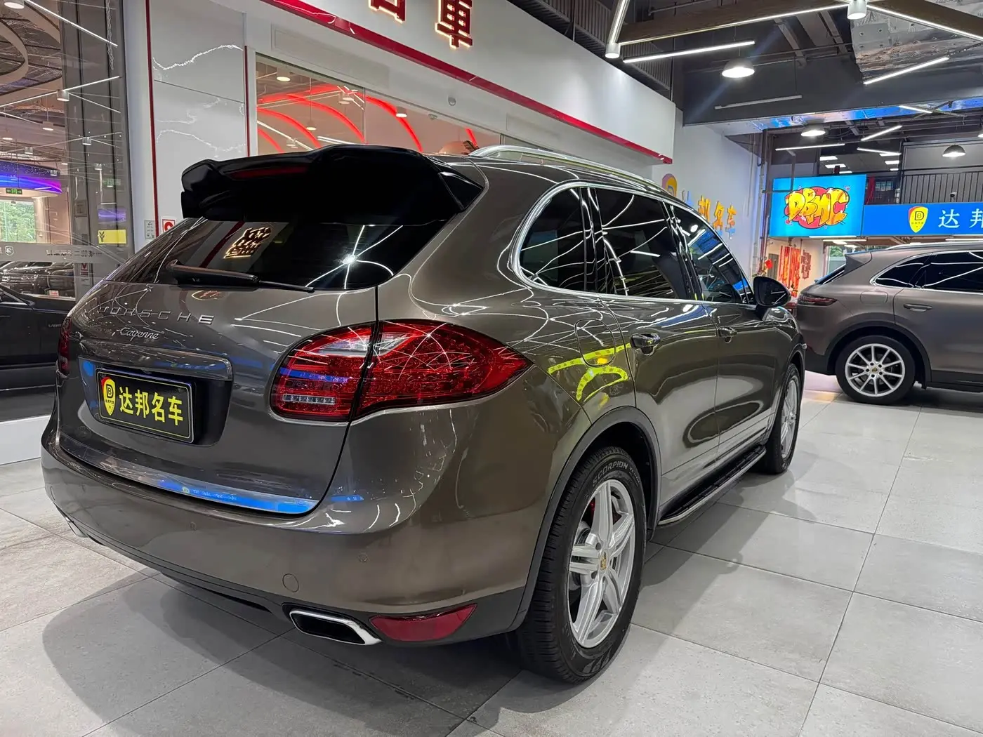 Porsche Cayenne 2014 — Фото 15/17