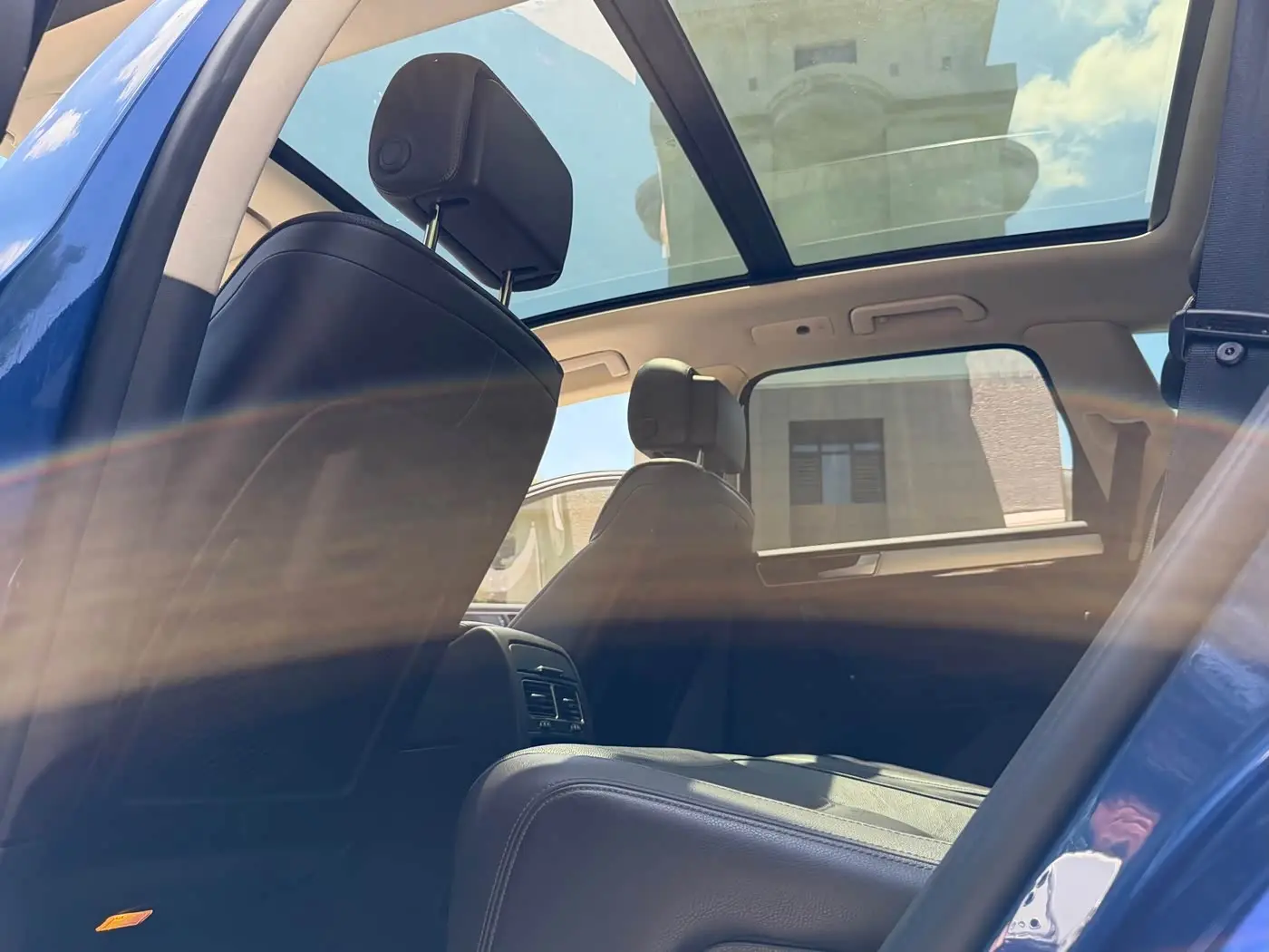 Volkswagen Touareg 2016 — Photo 10/20