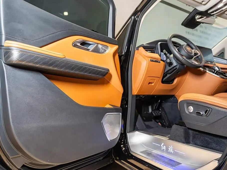 Hongqi HQ9 PHEV 2025 — Şəkil 8/18