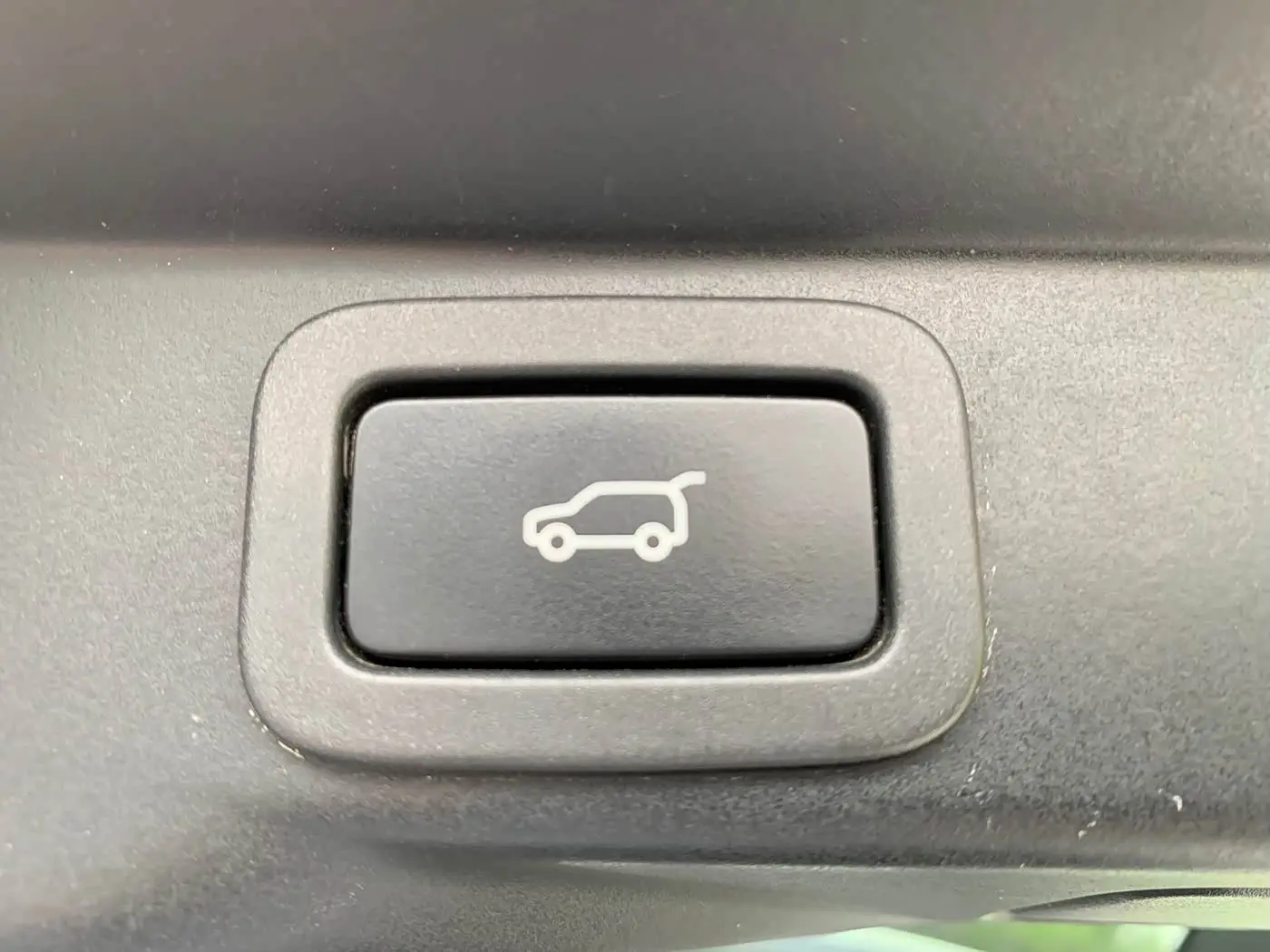 Land Rover Range Rover Sport 2016 — Photo 18/20