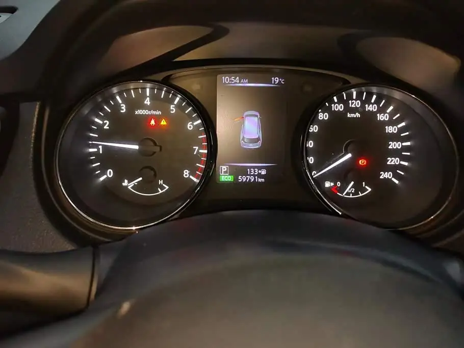 Nissan X-Trail 2019 — Фото 14/16
