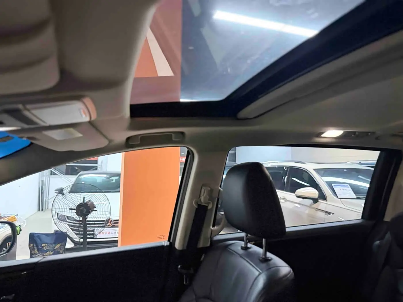 Honda Odyssey 2018 — Şəkil 11/17