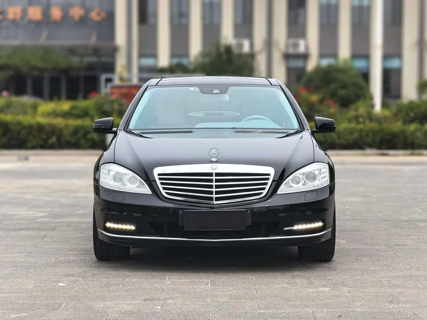 Mercedes-Benz S-Class 2012 — Photo 8/20