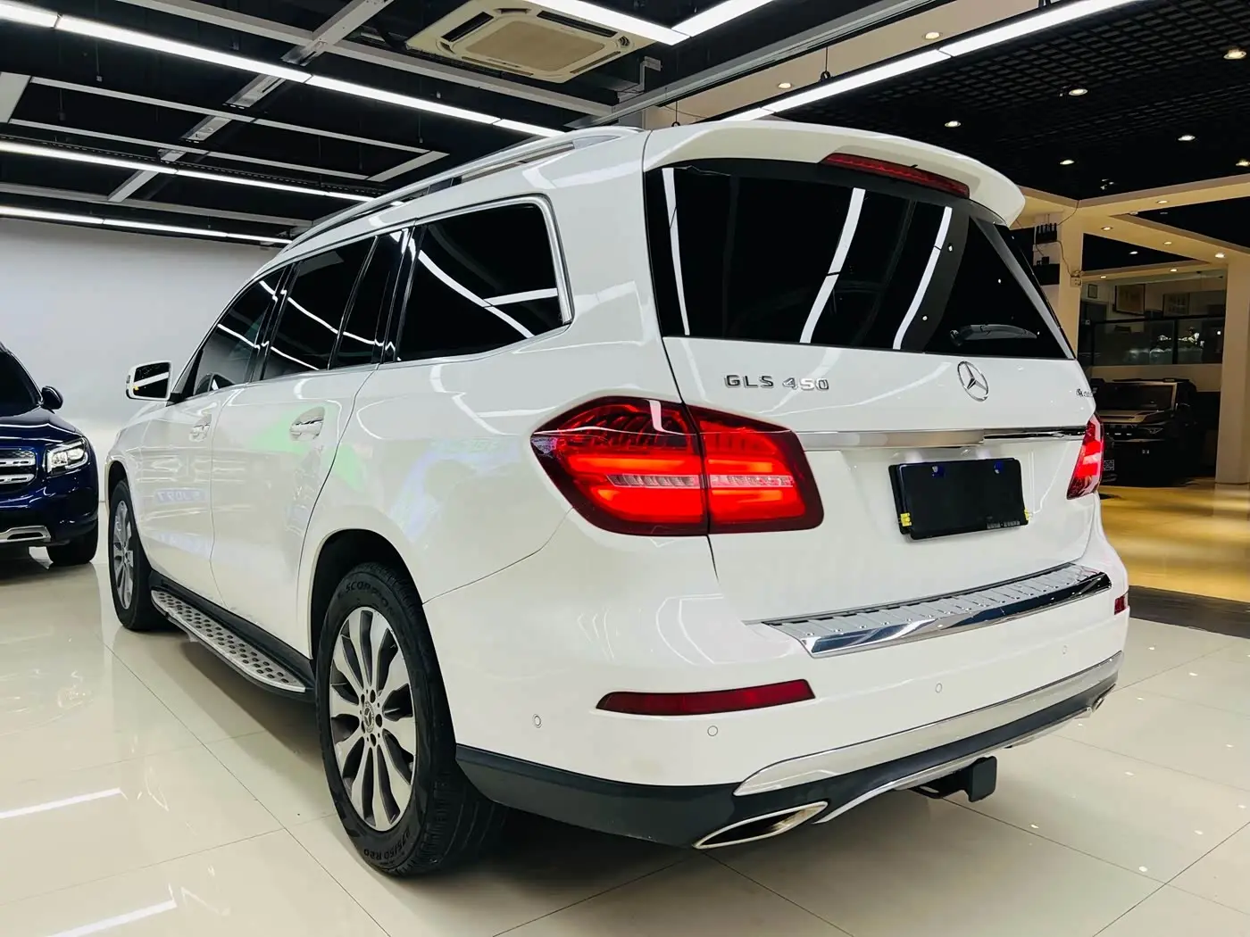 Mercedes-Benz GLS 2019 — Photo 20/20