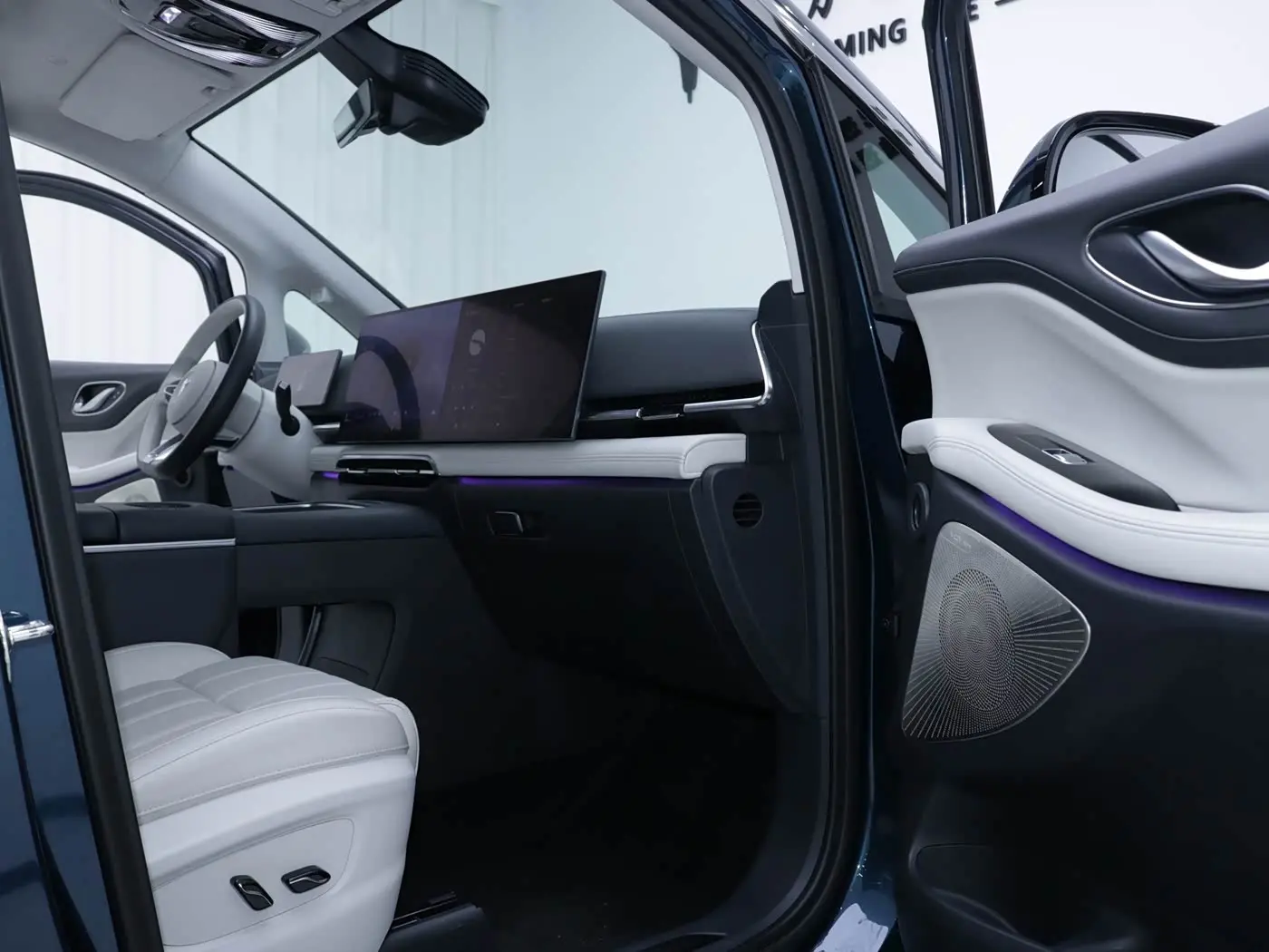 Voyah Auto Voyah Dreamer 2025 — Photo 5/20
