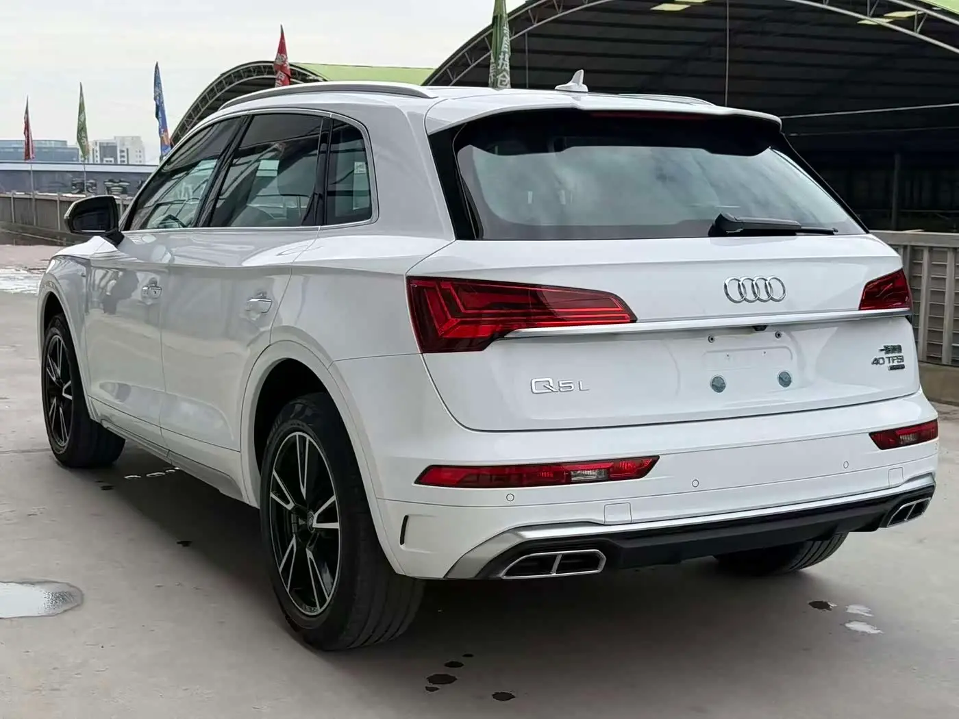 Audi Q5L 2024 — Photo 11/16
