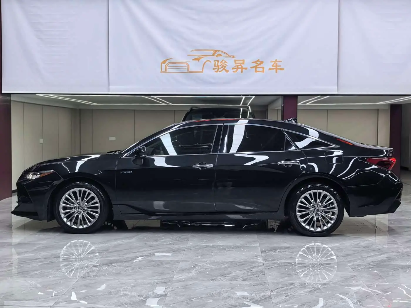 Toyota Avalon 2019 — Şəkil 7/20