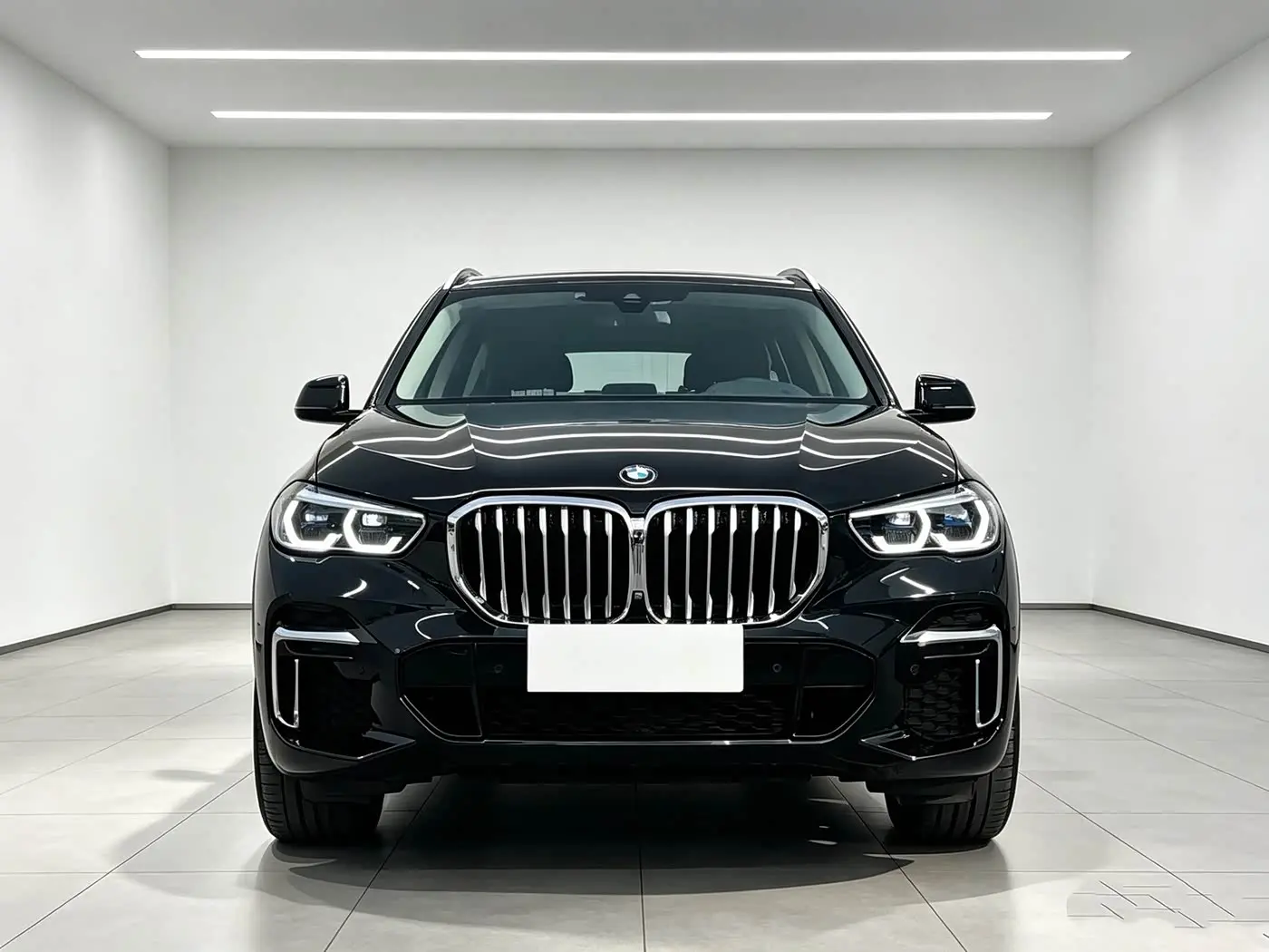 BMW X5 2023 — Photo 2/20