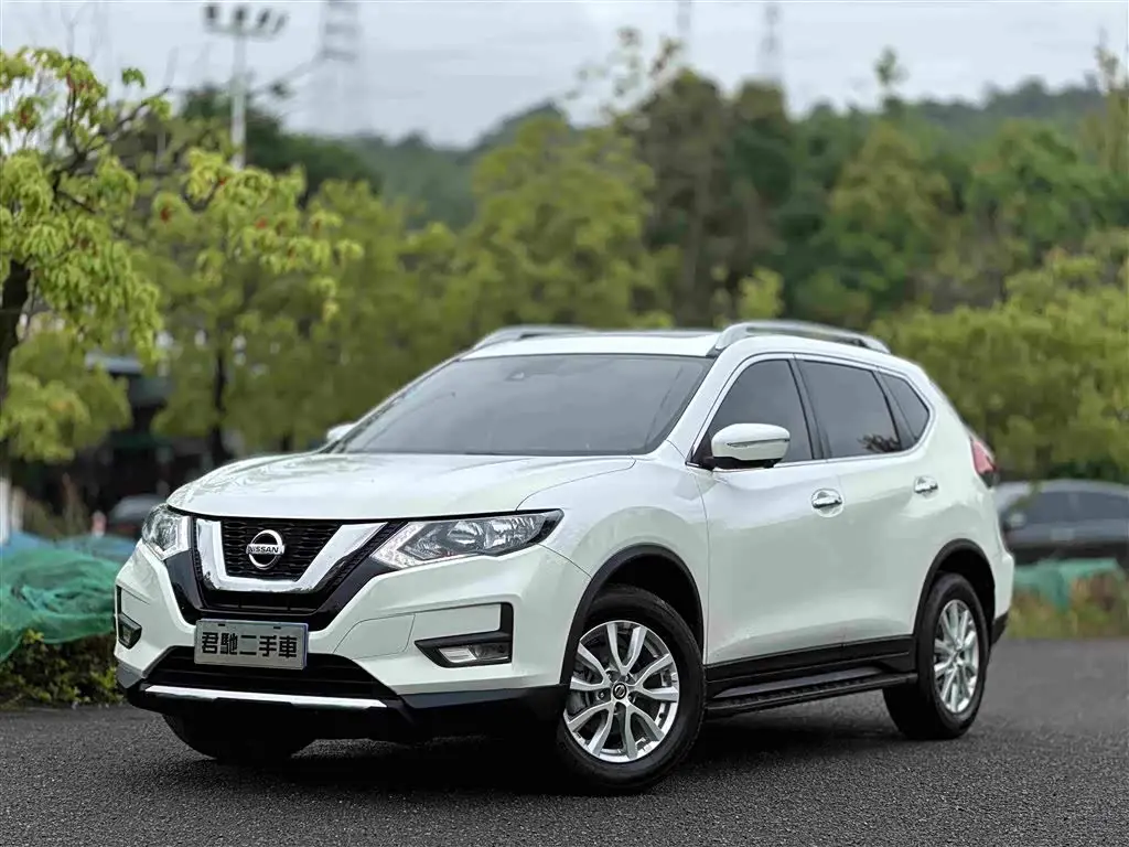 Nissan X-Trail 2020 — Фото 1/19