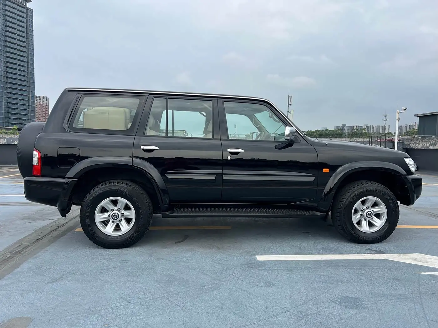Nissan Patrol 2004 — Photo 7/18