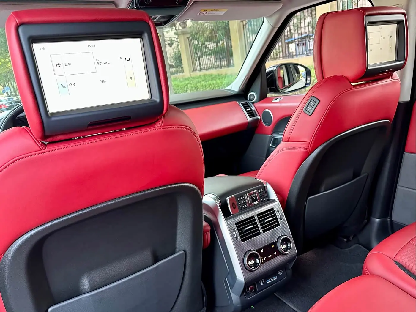 Land Rover Range Rover Sport 2019 — Фото 14/16
