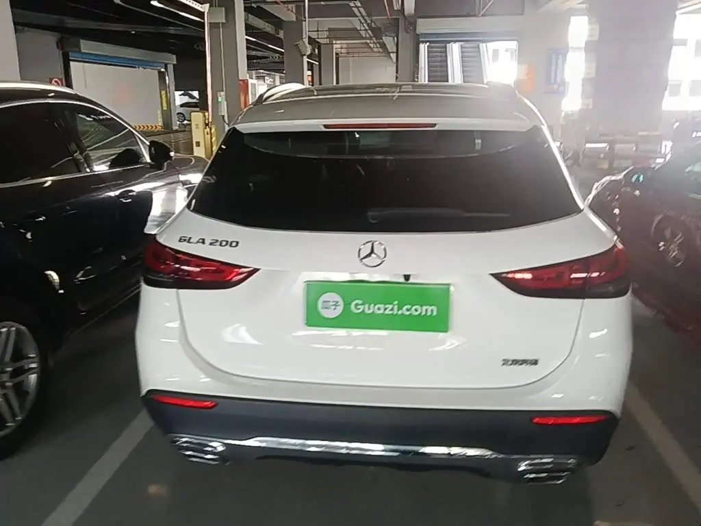Mercedes-Benz GLA 2022 — Фото 6/20