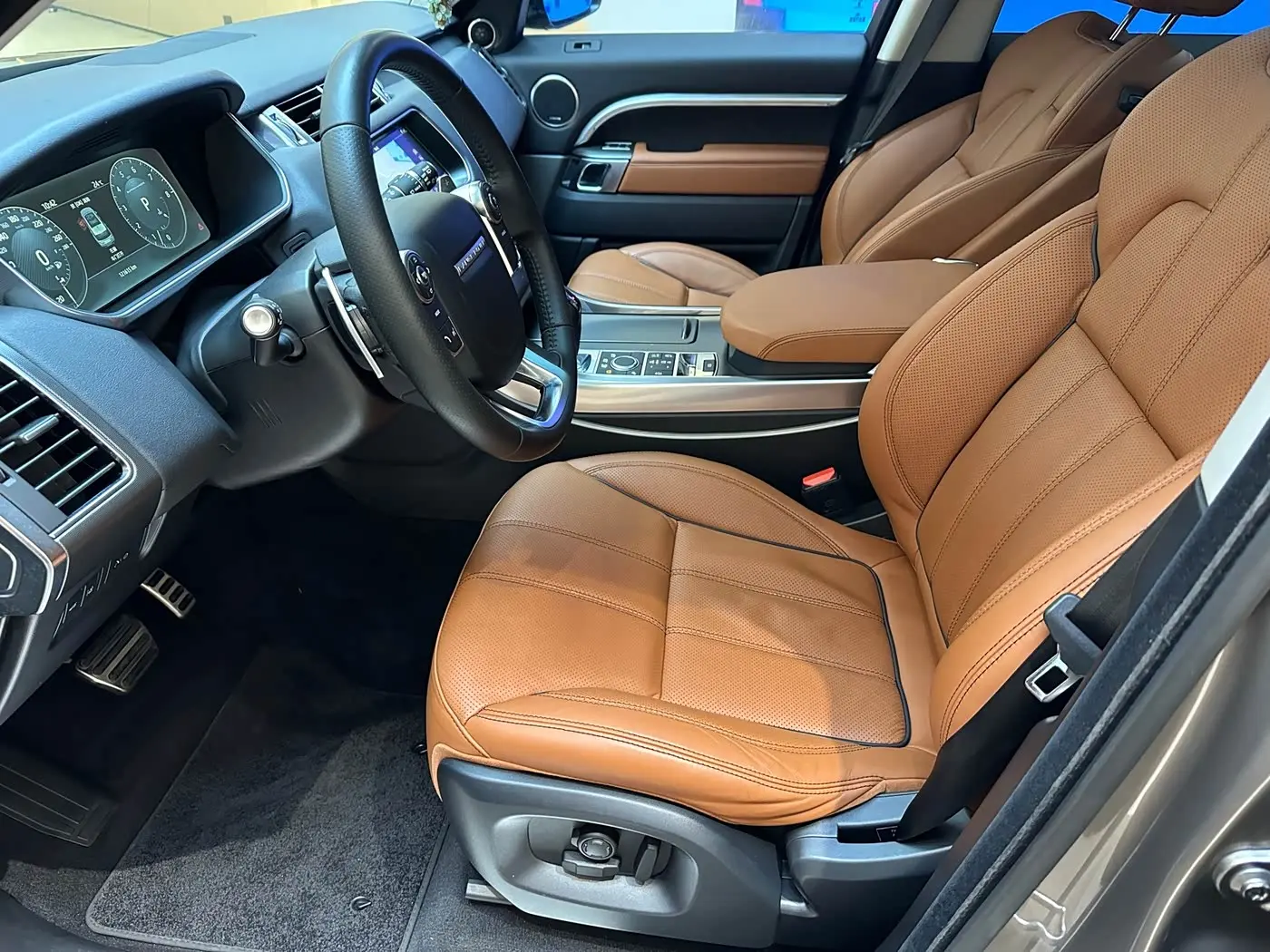 Land Rover Range Rover Sport 2018 — Photo 5/16