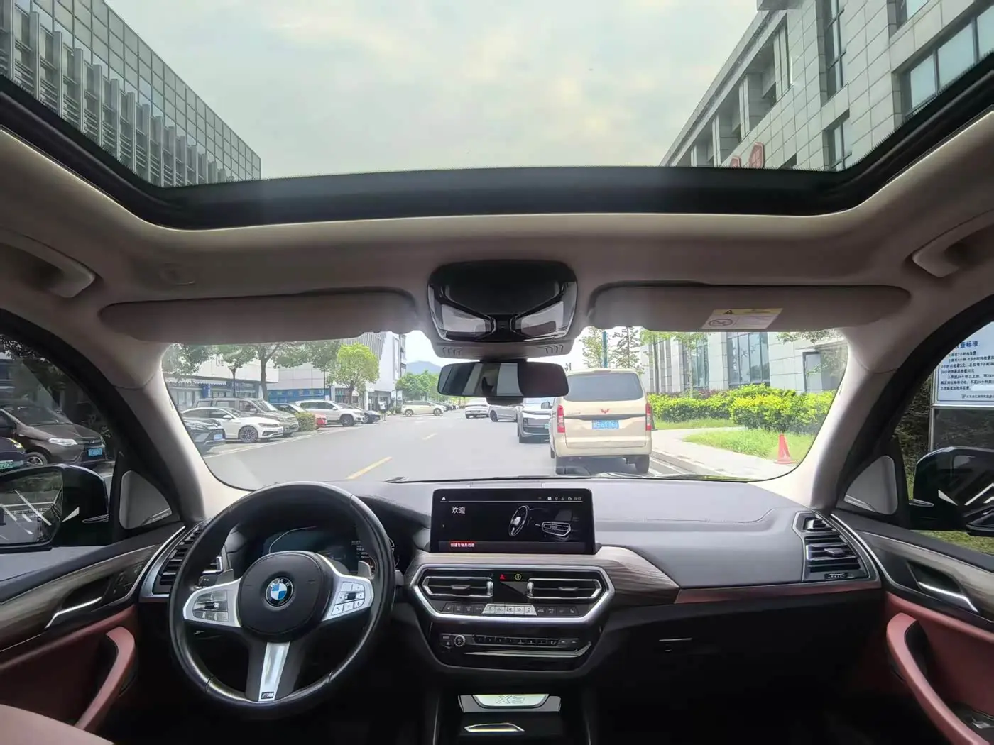 BMW X3 2023 — Фото 10/19