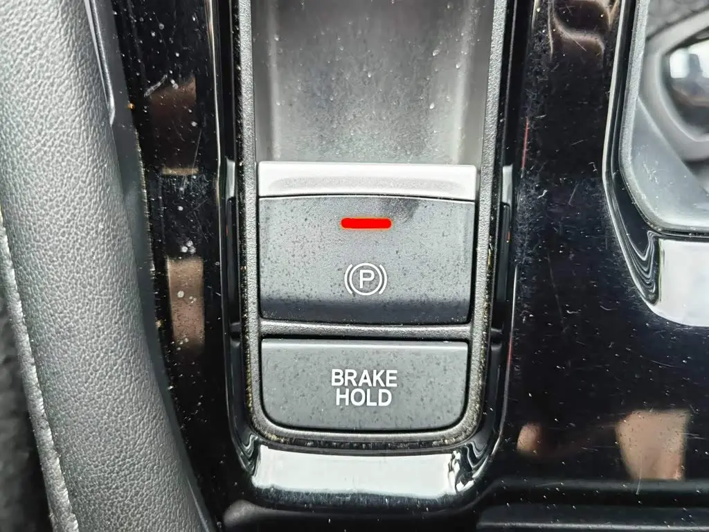 Honda Accord 2023 — Фото 16/20