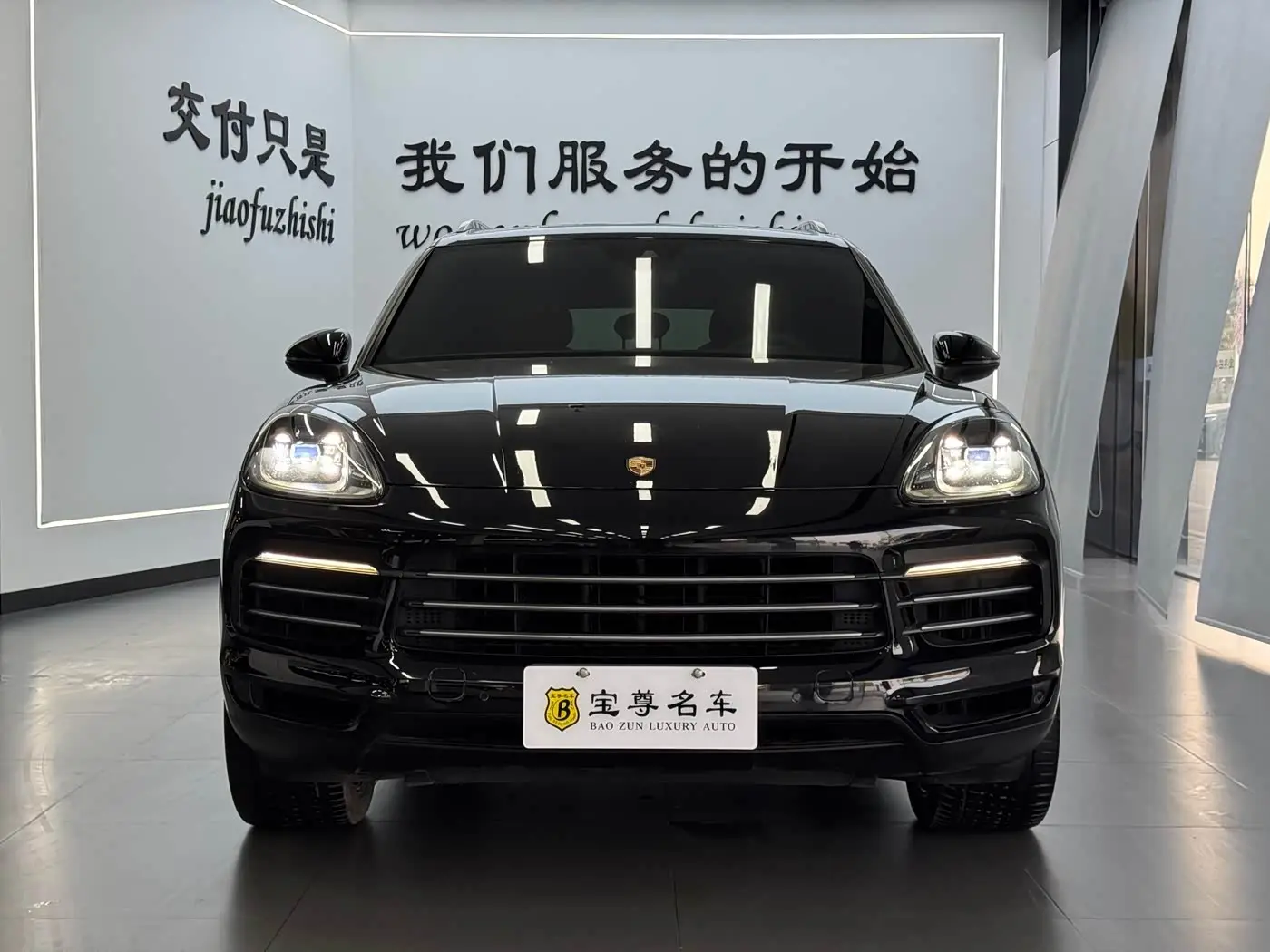Porsche Cayenne 2018 — Фото 2/10