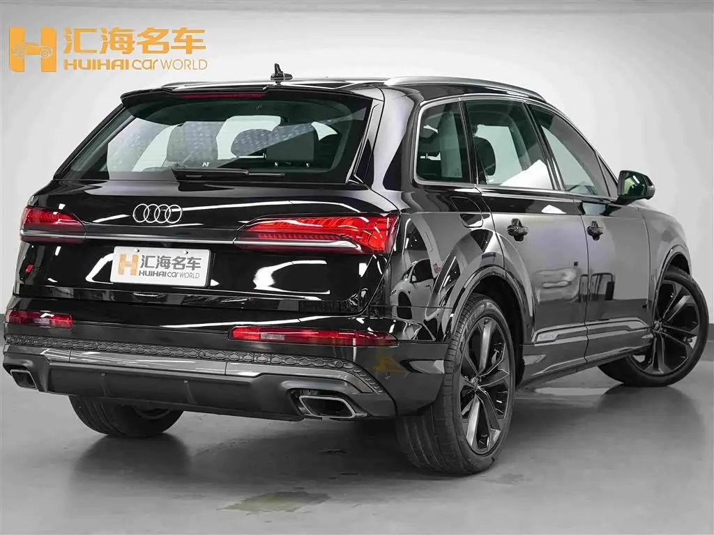 Audi Q7 2026 — Фото 6/14