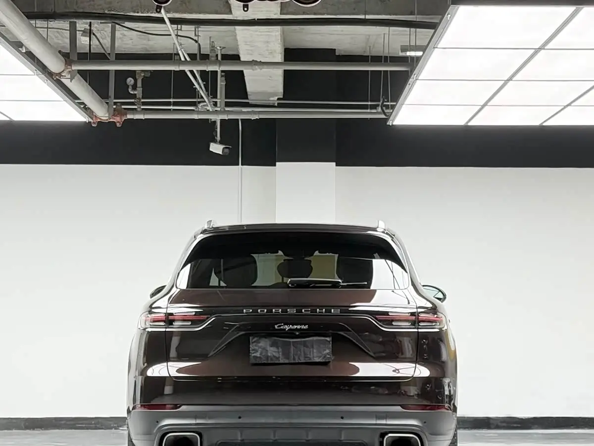 Porsche Cayenne 2018 — Şəkil 18/19