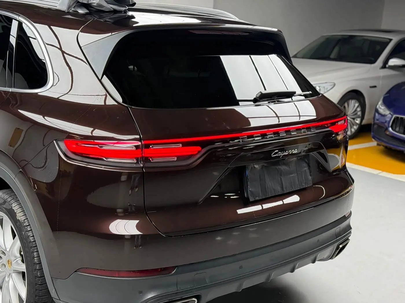 Porsche Cayenne 2018 — Şəkil 16/19