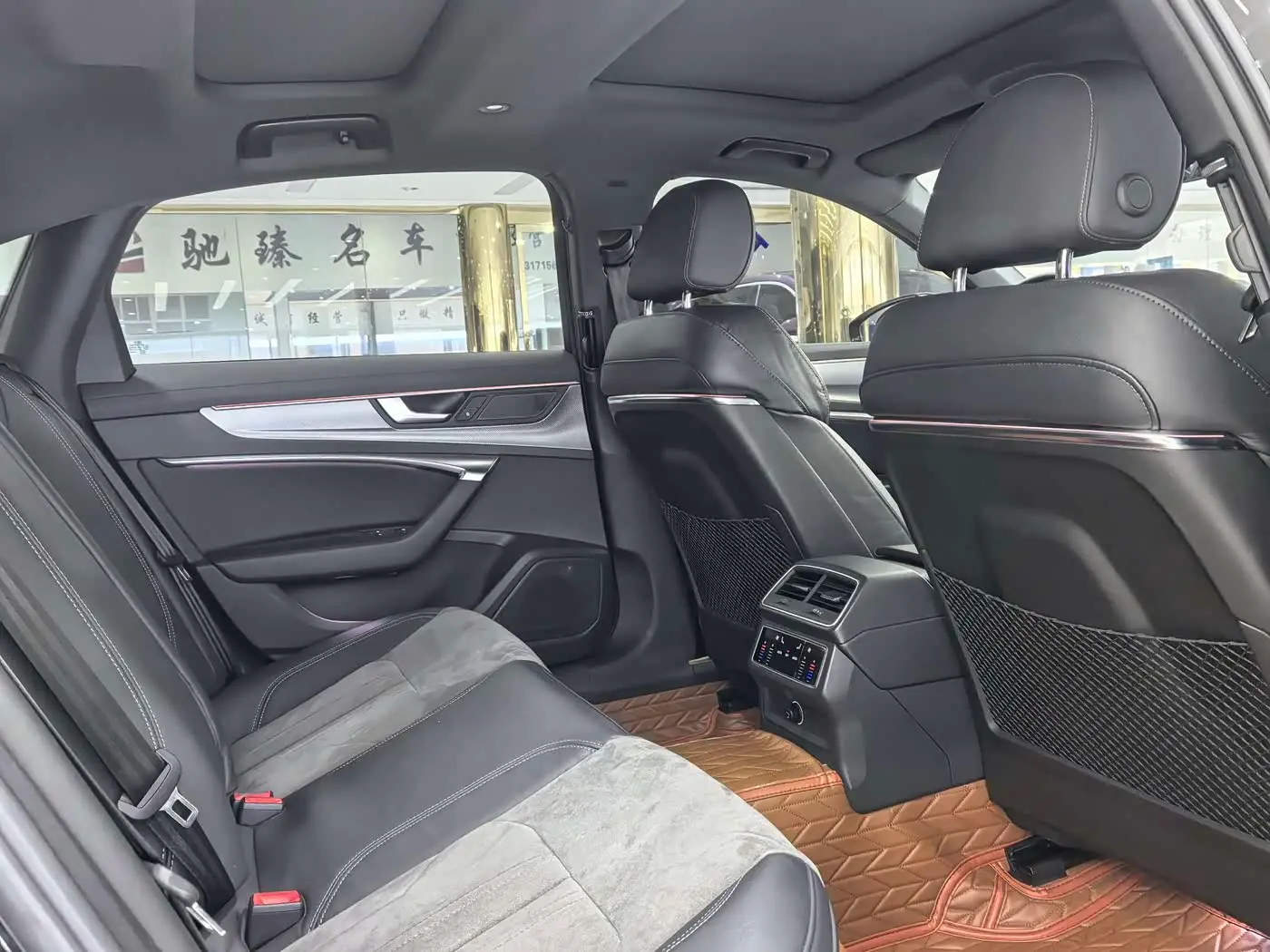 Audi A6L 2021 — Photo 6/15