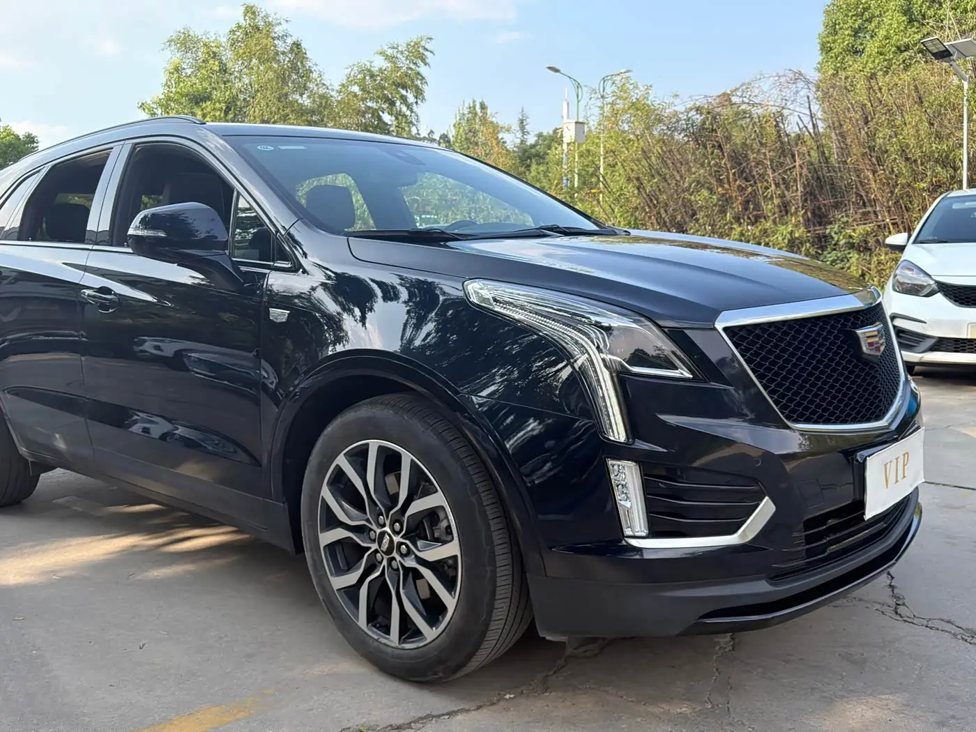 Cadillac XT5 2023 — Фото 17/18