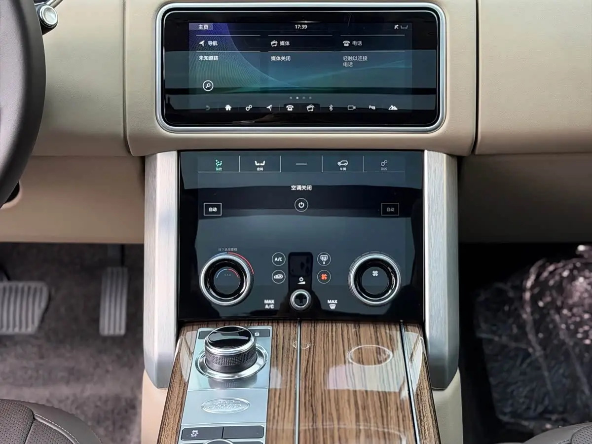 Land Rover Range Rover 2019 — Фото 13/15