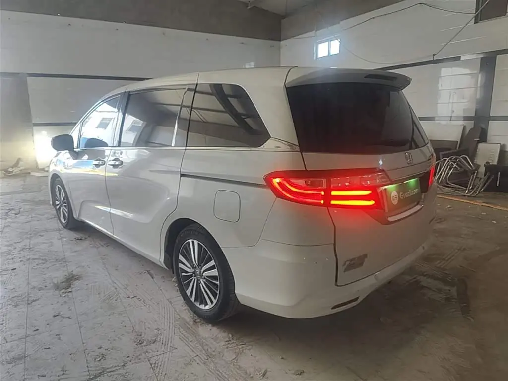 Honda Odyssey 2019 — Photo 5/20