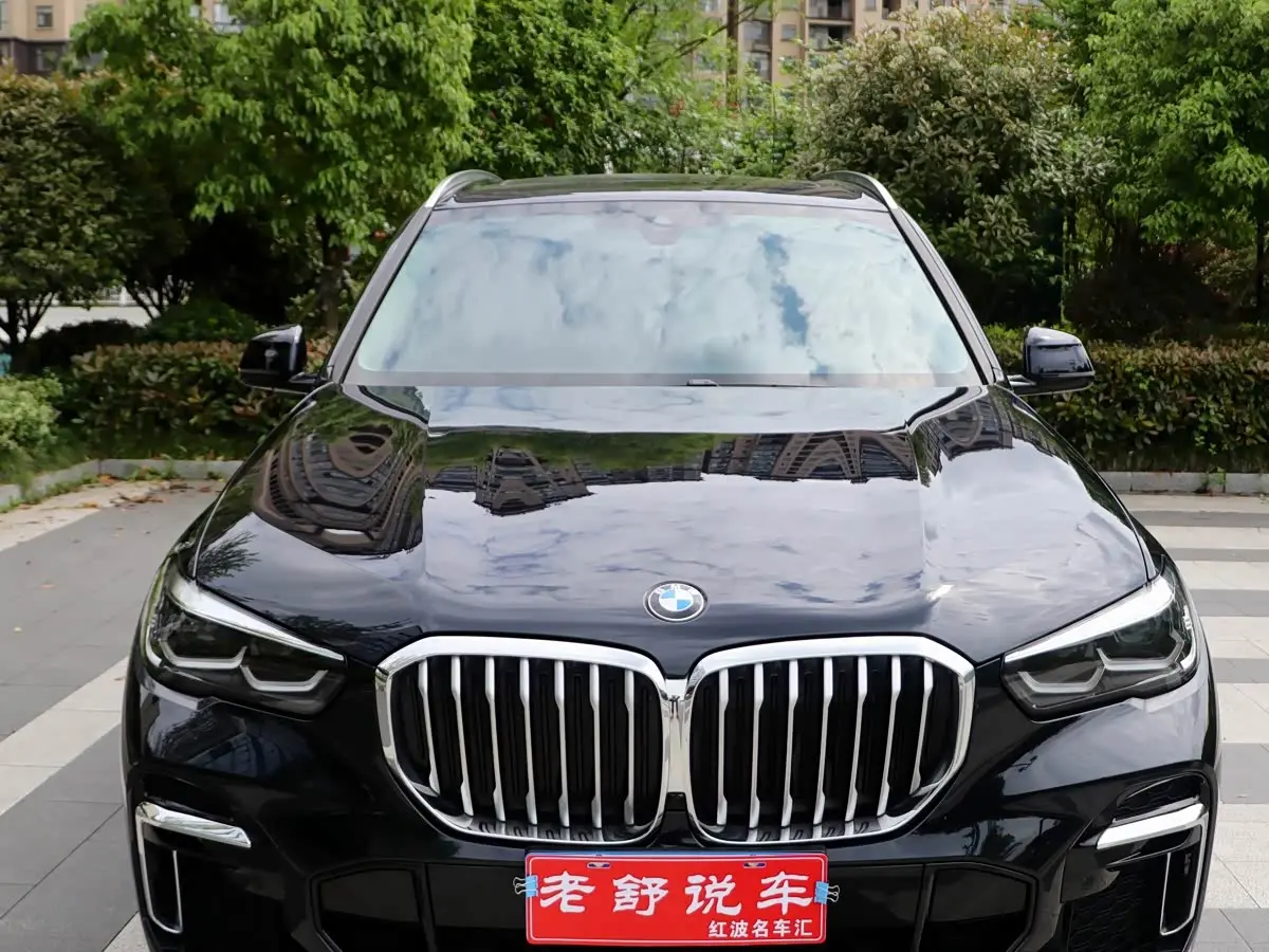 BMW X5 2023 — Фото 8/15