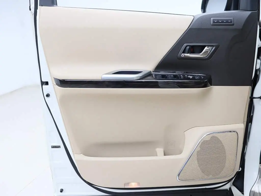 Toyota Alphard 2015 — Şəkil 11/20