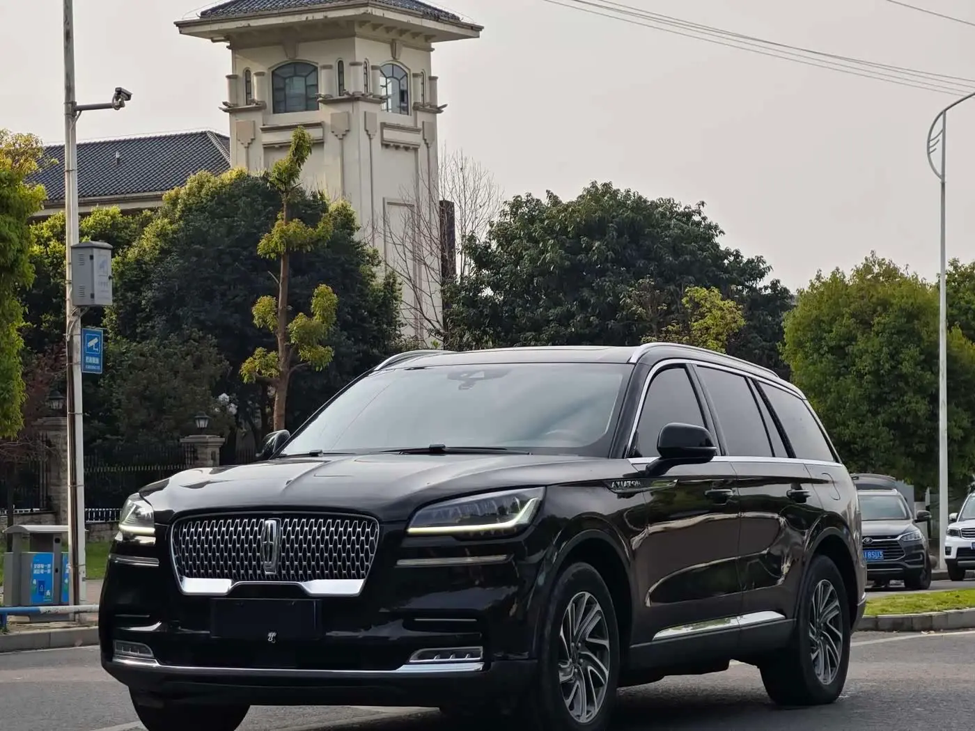 Lincoln Aviator 2020 — Фото 1/19