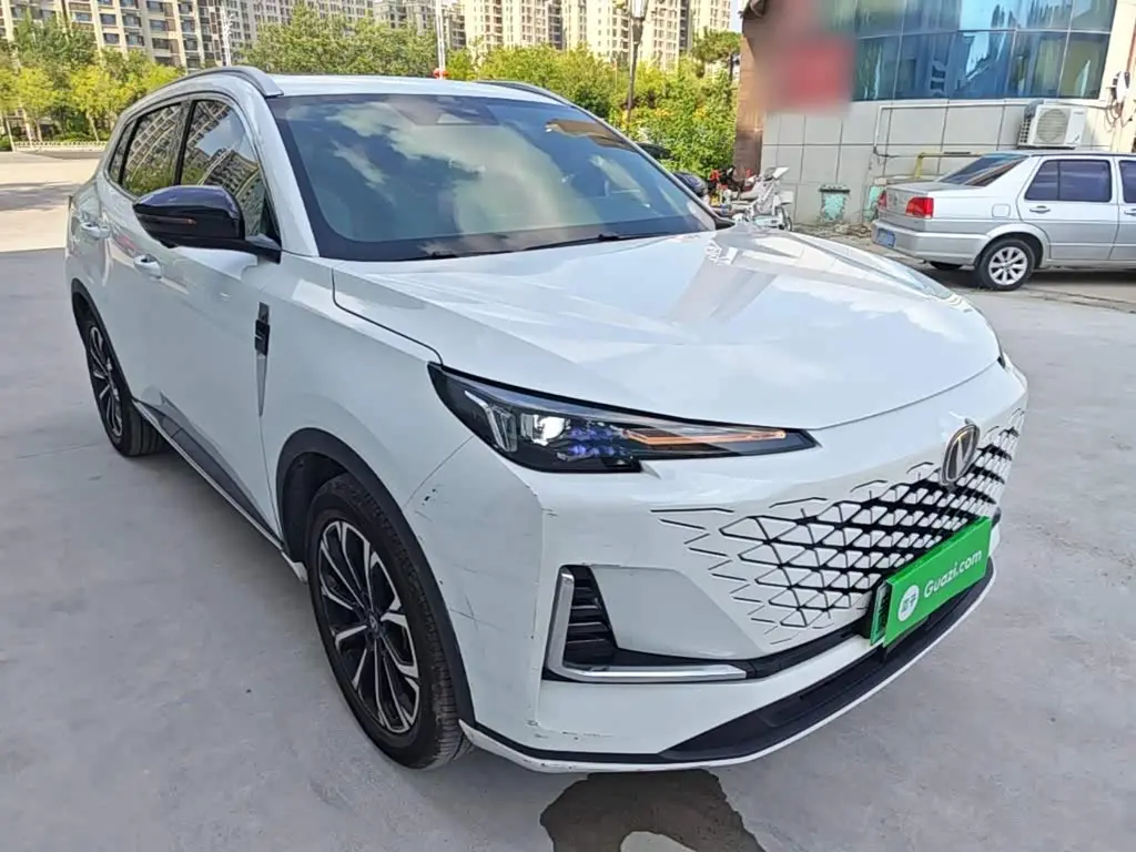 Changan CS55PLUS PHEV 2025 — Фото 4/20