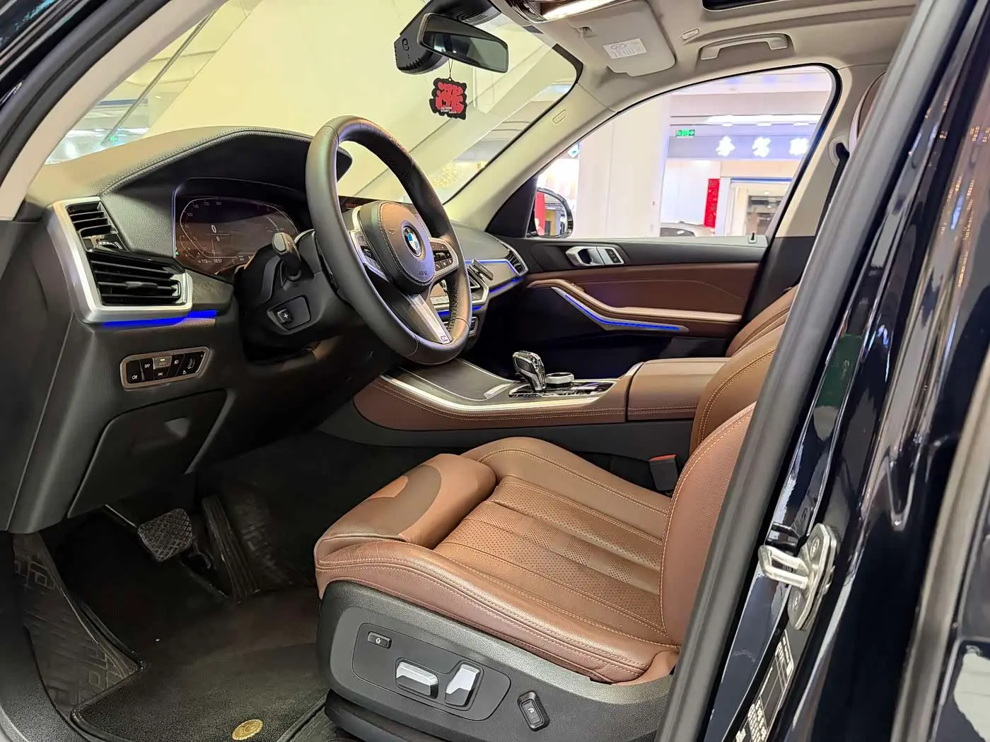 BMW X5 2022 — Photo 5/10