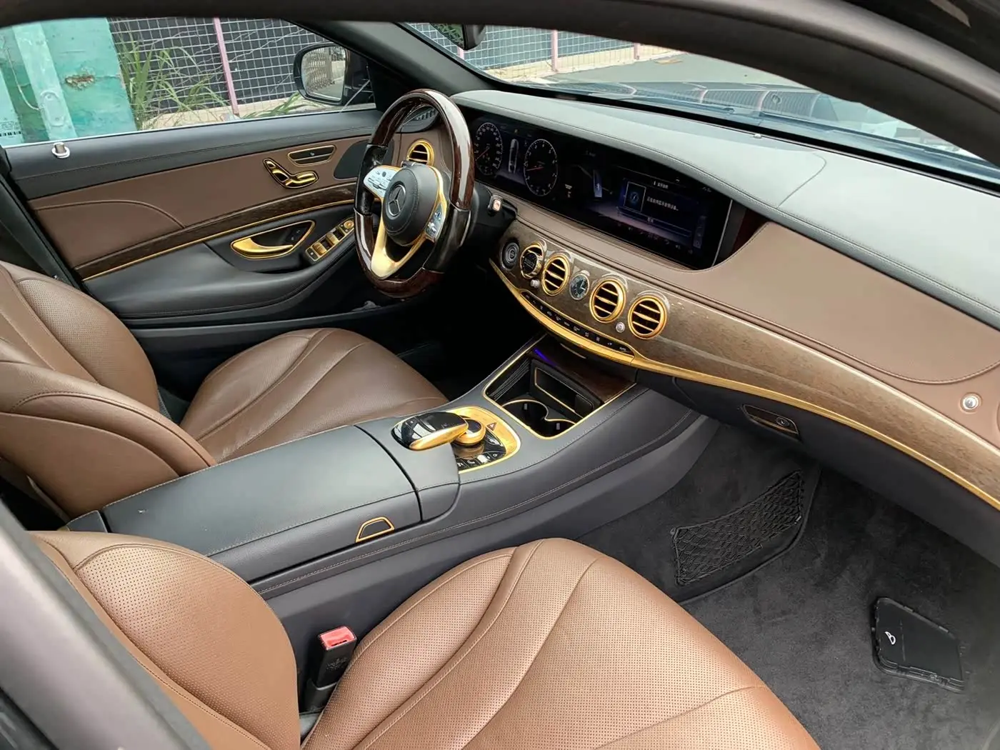 Mercedes-Benz S-Class 2018 — Photo 11/13