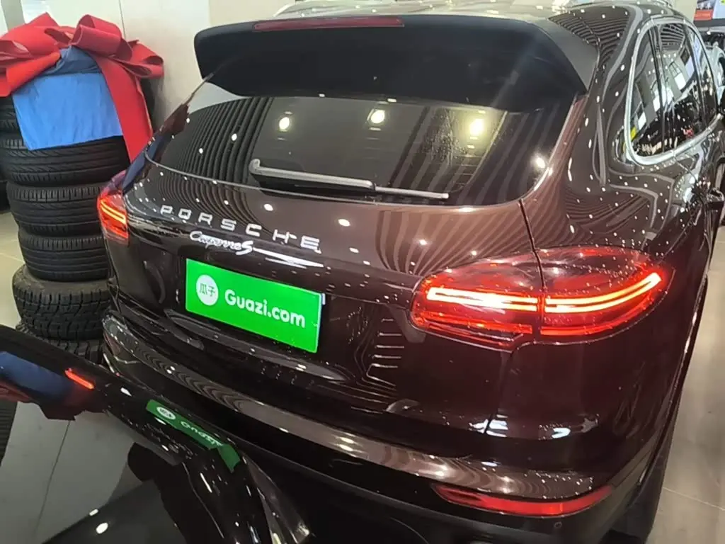 Porsche Cayenne 2015 — Şəkil 6/20